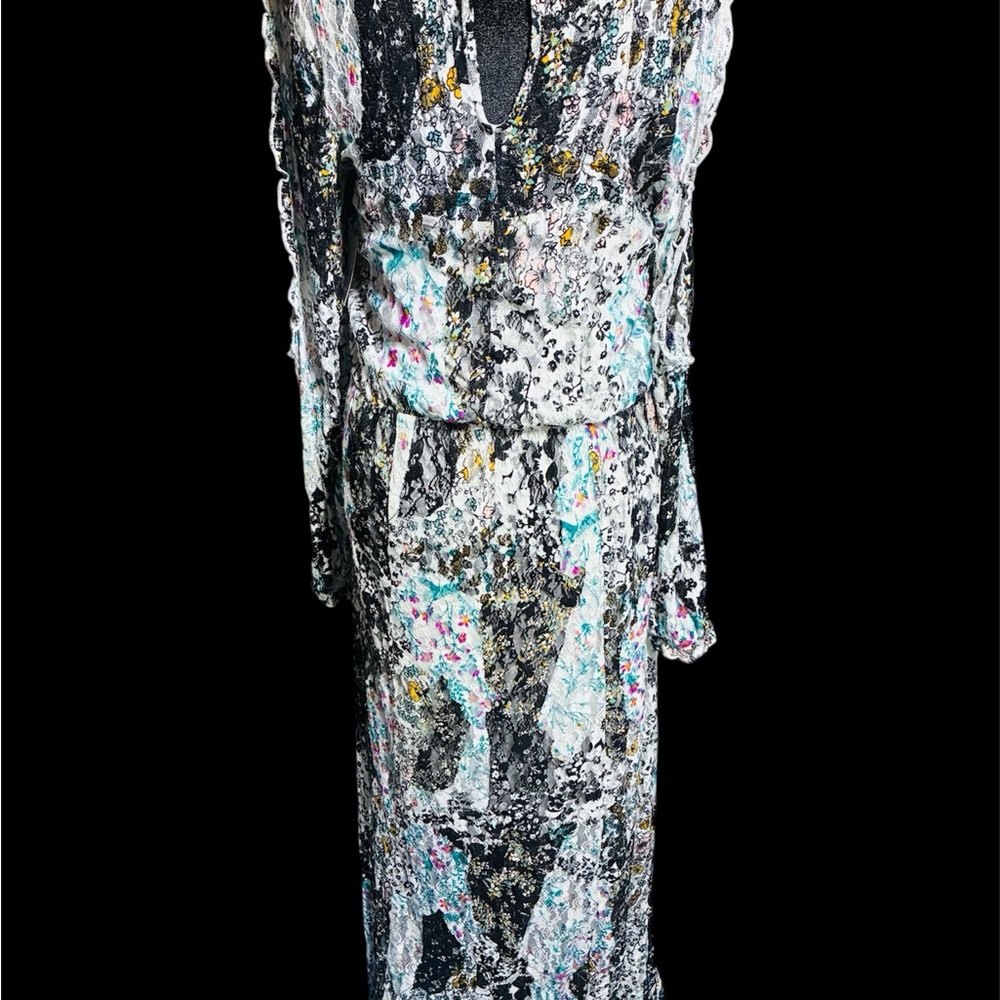 ✨ Belle Sky Lace Maxi Dress – Size Large – NWT ✨